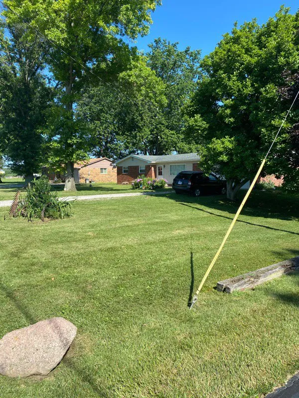 Expert landscaping services experts serving Indianapolis, IN - ACR Property Management