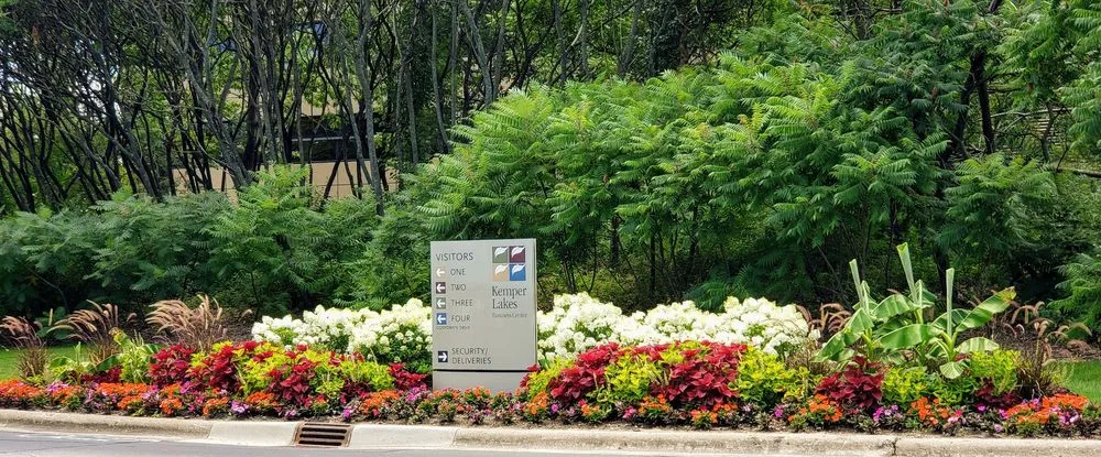 Affordable outdoor landscaping in Plainfield, IL by Acres Group