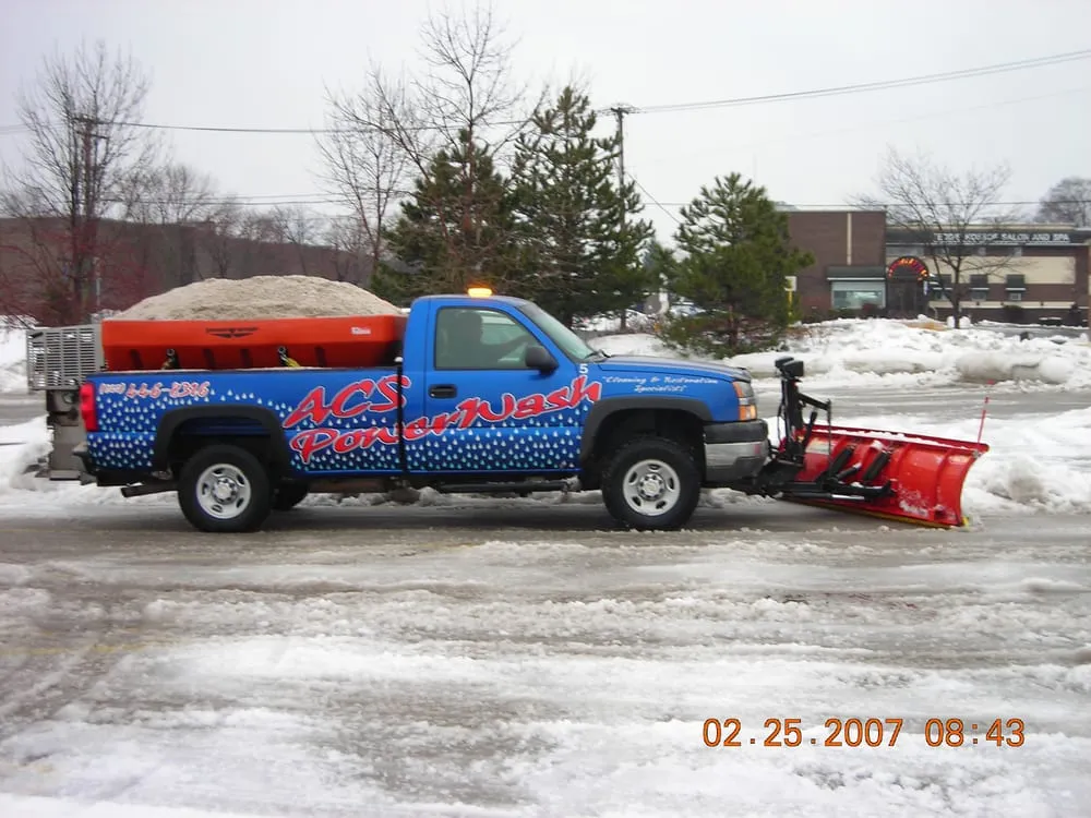 Professional yard cleanup service near you across Glenview, IL - ACS PowerWash