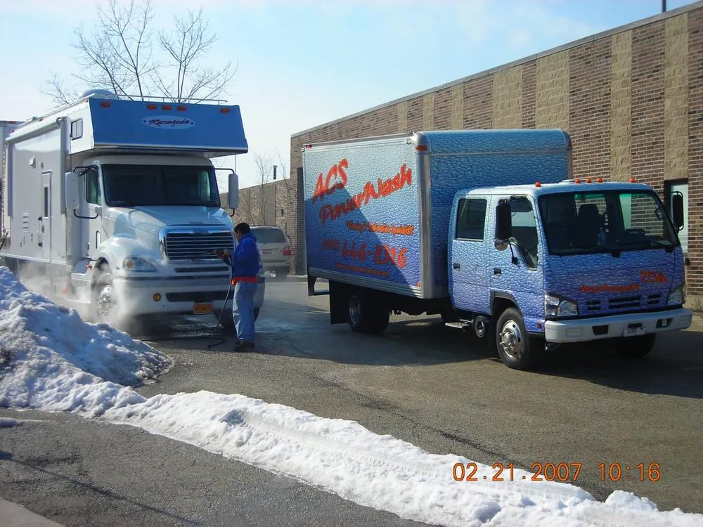 Custom lawn mowing service near you in Glenview, IL by ACS PowerWash