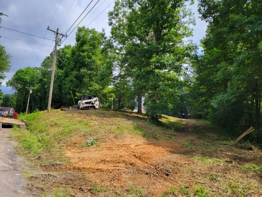 Expert yard cleanup service experts serving Cullman, AL - Act Now Construction