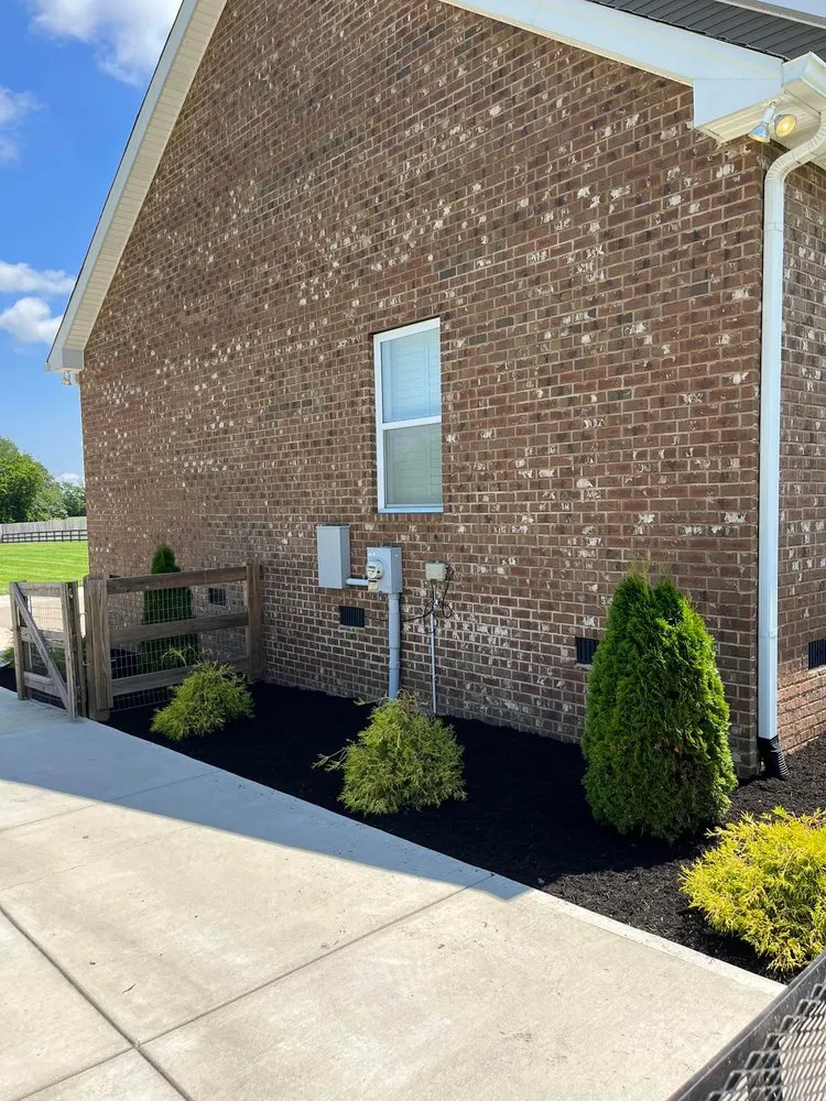 Custom yard cleanup service in Galatin, TN - Active Landscape