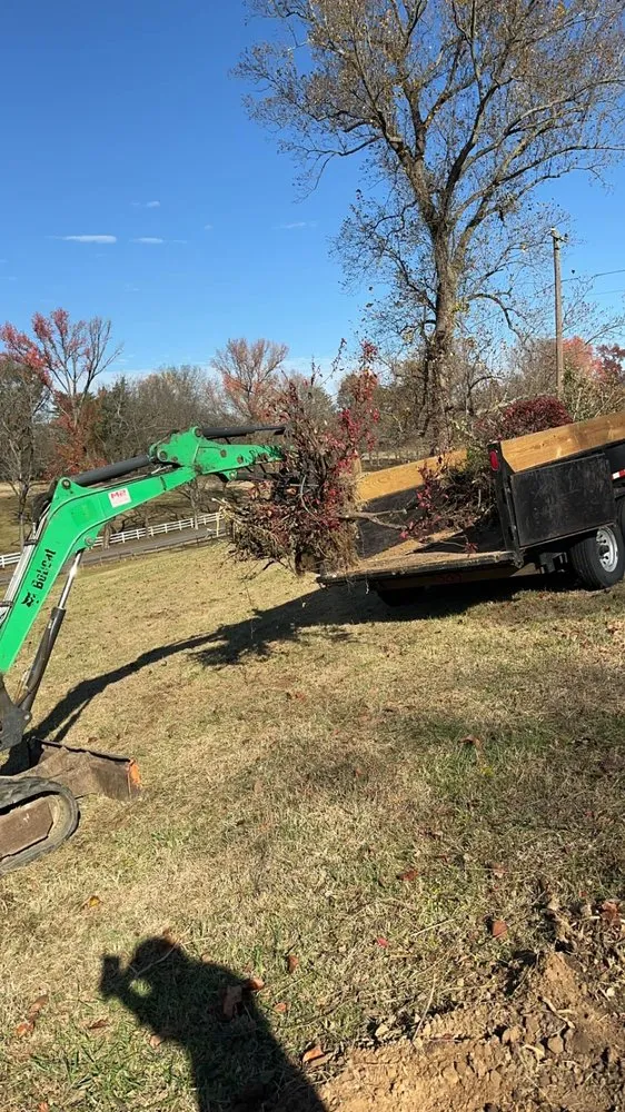 Custom outdoor landscaping experts serving Galatin, TN - Active Landscape