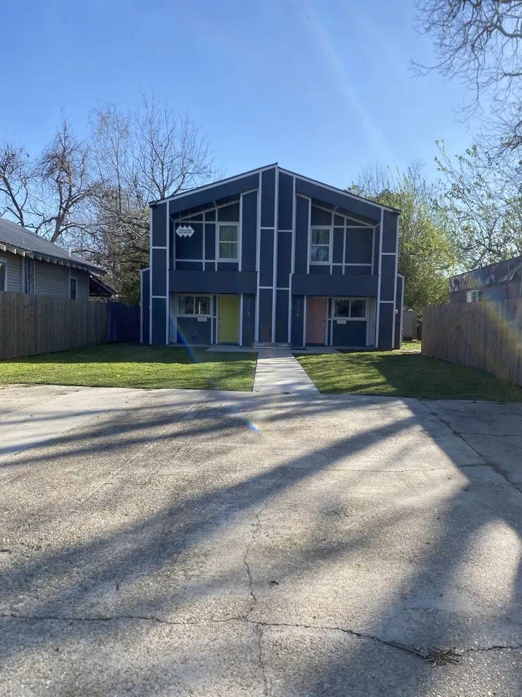 Local outdoor landscaping for outdoor upgrades in Lafayette, LA by Acute Lawn & Labor