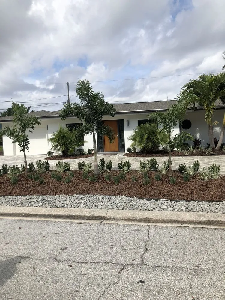 Expert lawn mowing service in St. Petersburg, FL - ACW Landscape Lawn & Tree