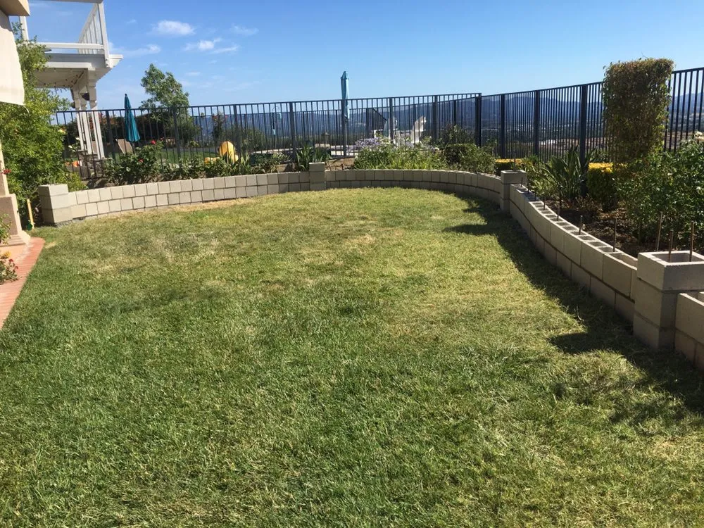 Professional residential landscaping for year-round maintenance in Santa Clarita, CA by AD Landscape & Construction