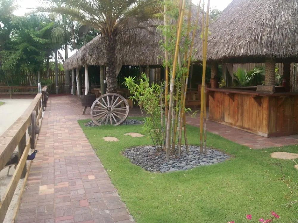 Reliable yard maintenance for homes across Fort Lauderdale, FL - A&D Landscaping