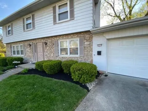 Trusted garden landscaping for year-round maintenance in Liberty Township, OH by A&D Landscaping