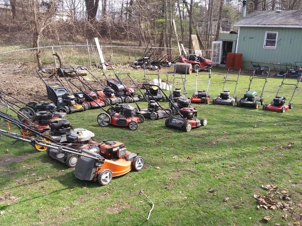 Local yard cleanup service in Seneca Falls, NY by A&D Lawn Care