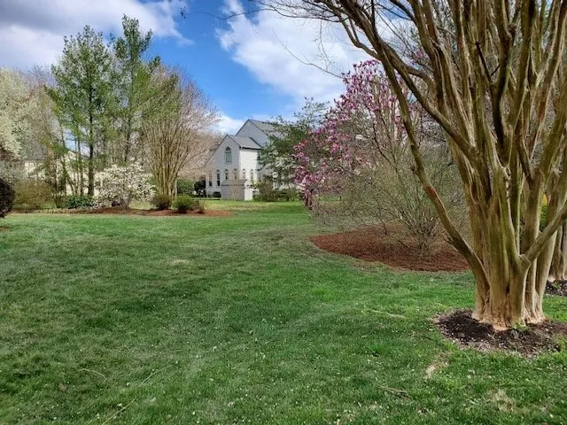 Affordable outdoor landscaping in Annandale, VA - A&D Lawn Service