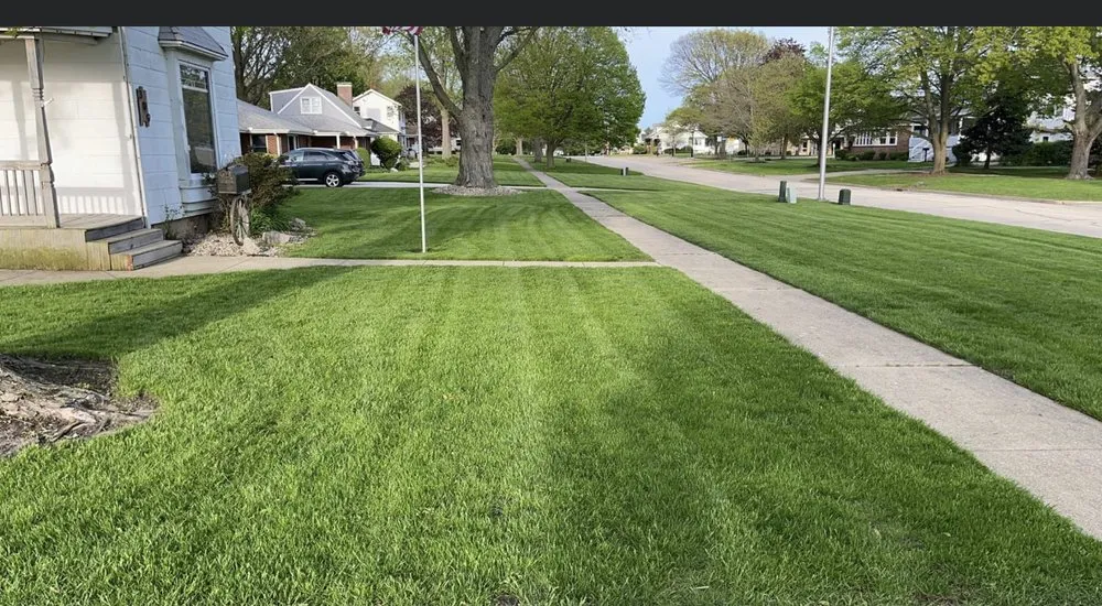 Trusted lawn mowing service near you in Rantoul, IL by A&D Total Lawn Care