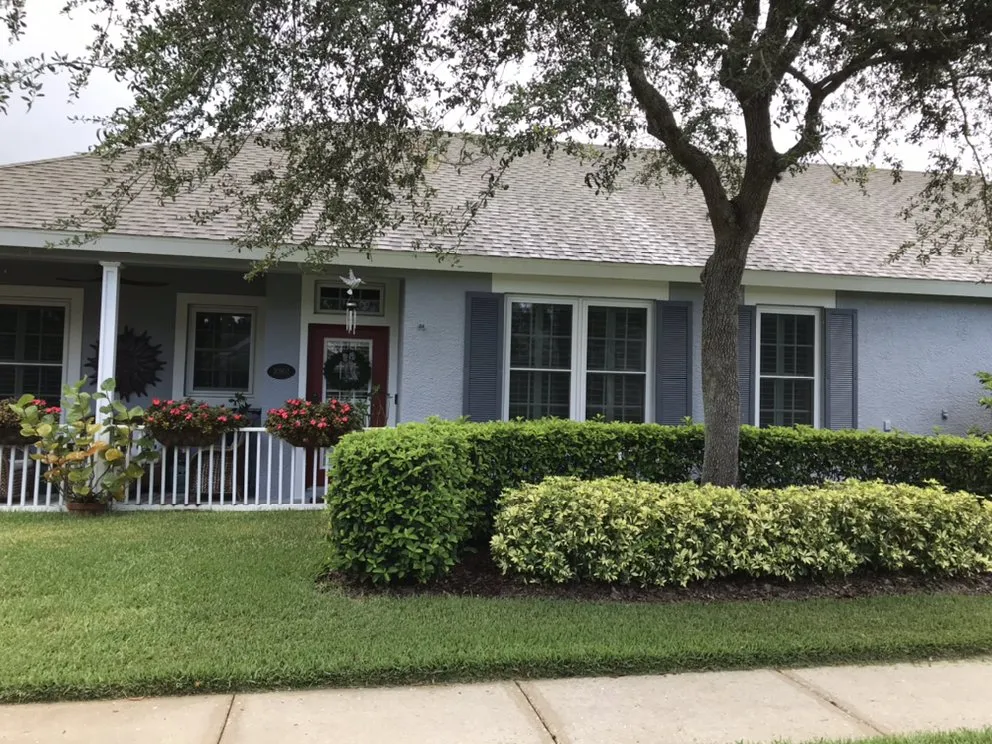 Professional garden landscaping in OLDSMAR, FL by A&D Tree And Landscaping