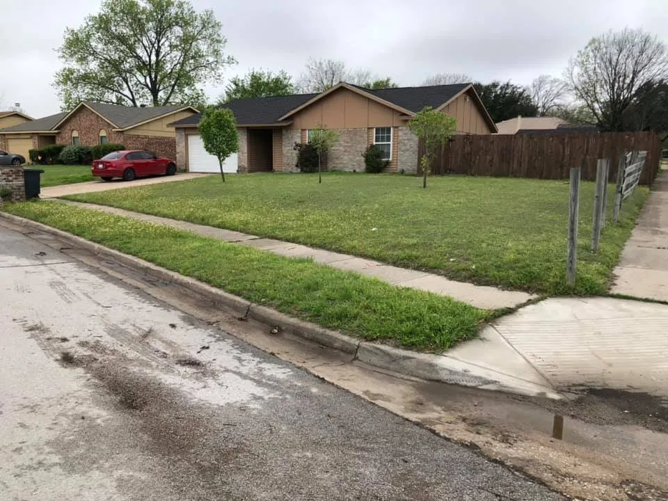 Custom residential landscaping experts serving Benbrook, TX - Adam DeLeon Lawn Care