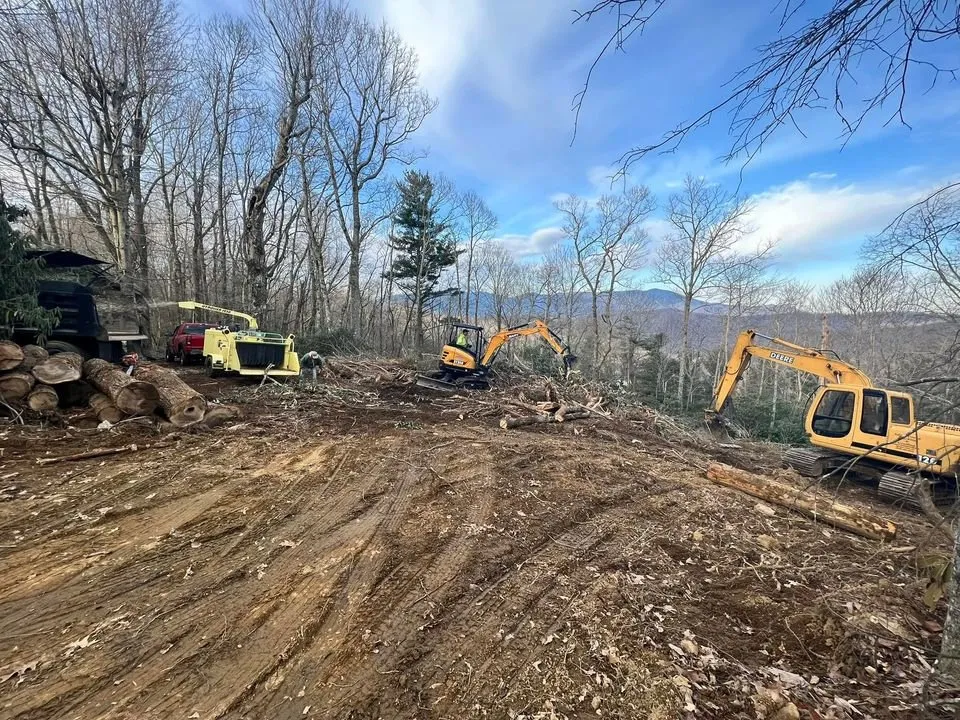 Custom yard cleanup service for beautiful yards in Spruce Pine, NC by Adam Young Trucking & Grading