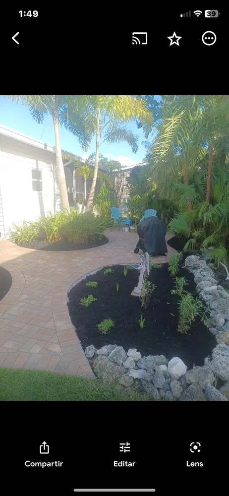 Trusted garden landscaping in Palmetto, FL by Adame Landscaping