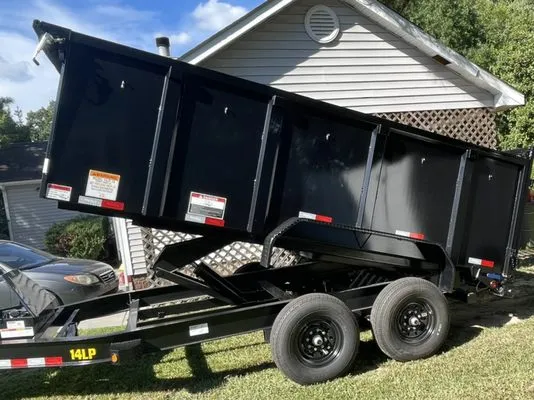 Adams Hauling & Removal Logo