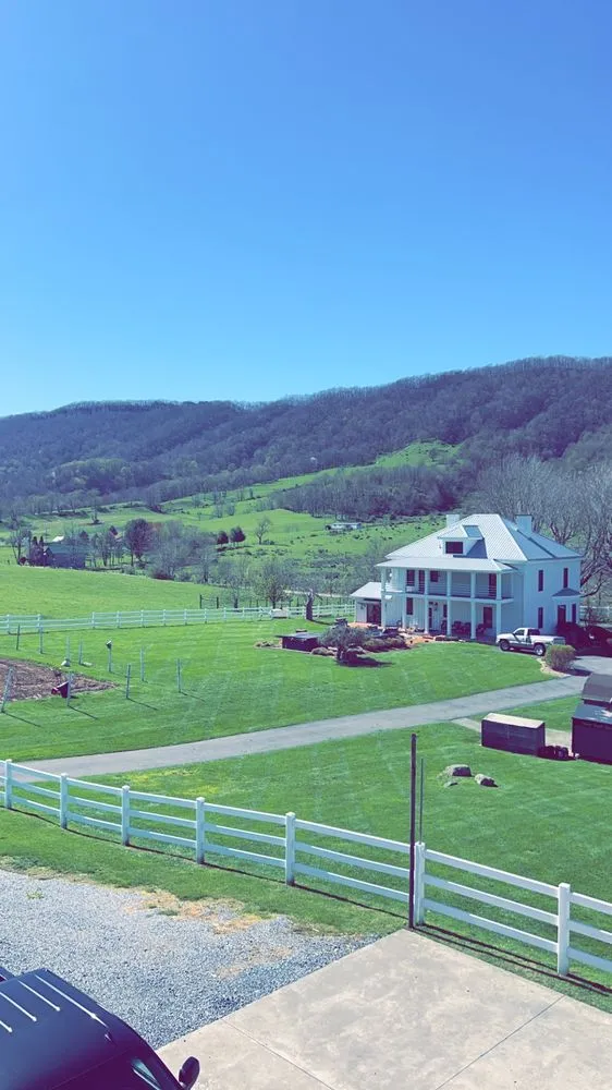 Reliable lawn care service in North Tazewell, VA - Adam's Land Improvements