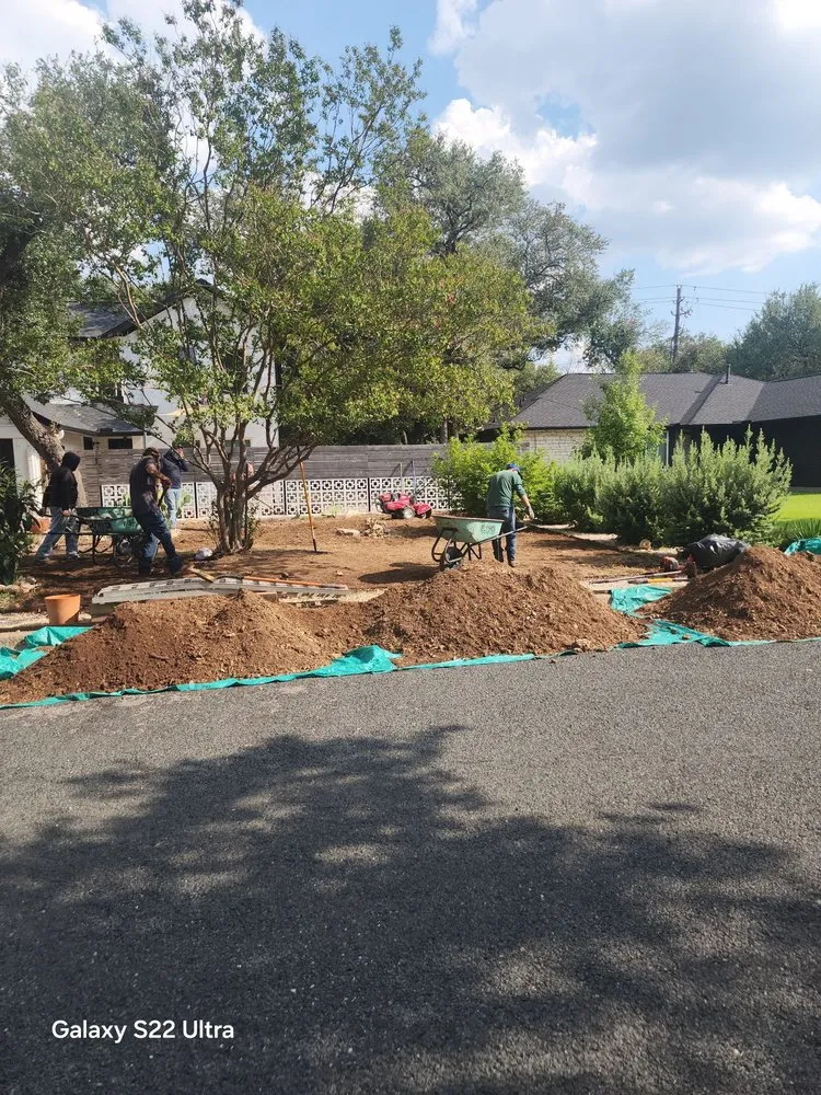 Trusted yard cleanup service experts serving Austin, TX - Adam's Lawn Service Austin