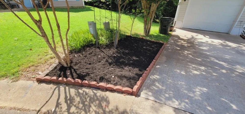 Top-rated landscape installation near you in Simpsonville, SC by Adam's Yardscapes