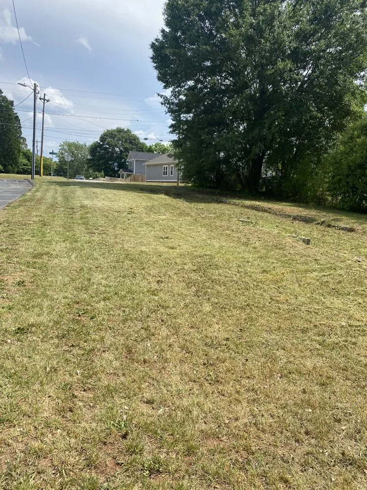 Reliable outdoor landscaping experts serving Lenoir, NC - Adams60yz