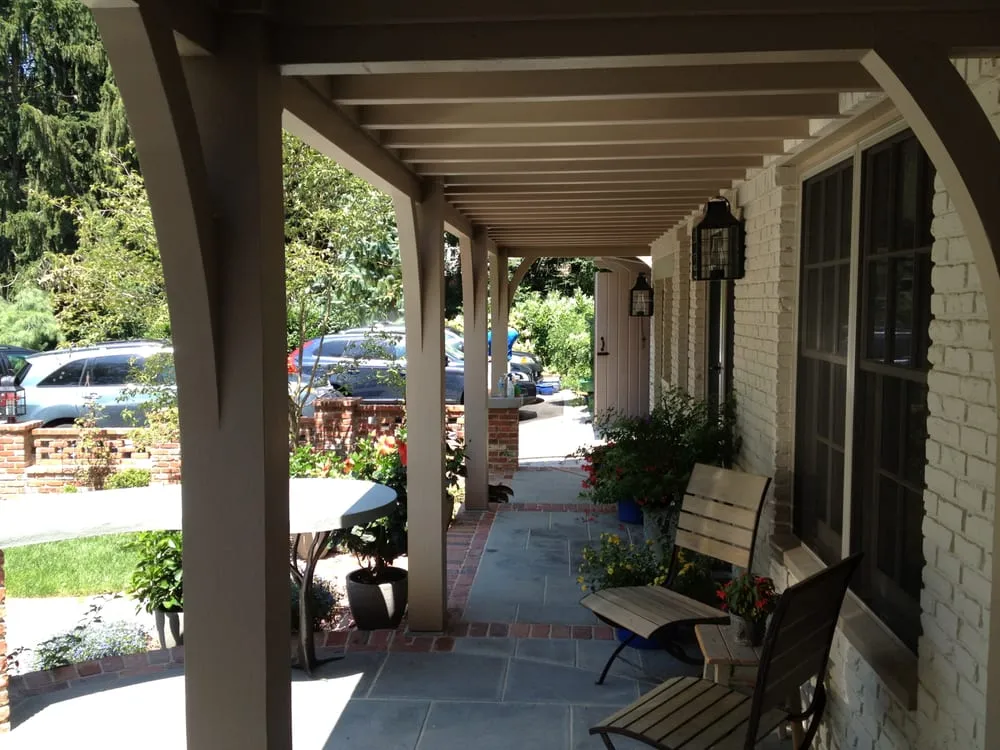 Reliable lawn mowing service in New Castle, DE - Adan Landscaping