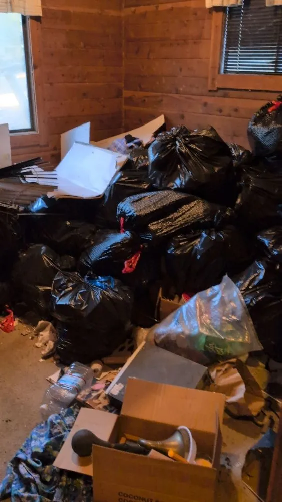 Top-rated lawn mowing service for homes across Santa Rosa, CA - Adan's Hauling