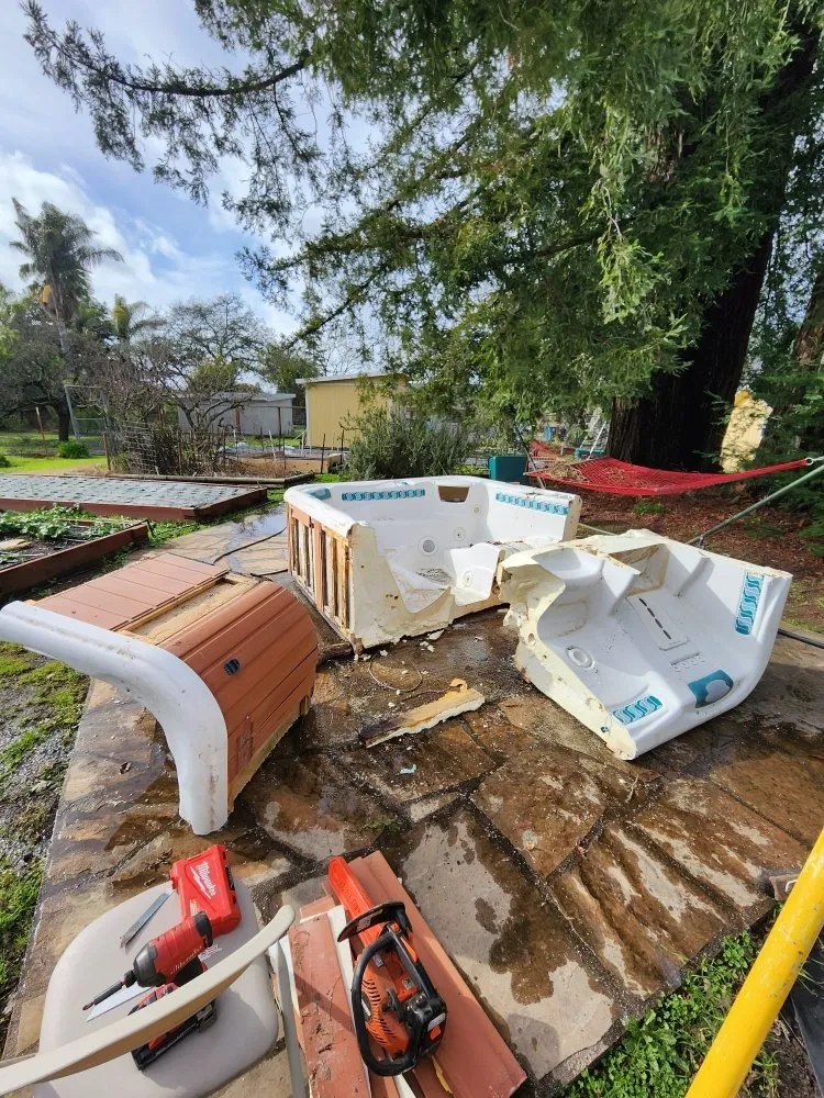 Custom lawn mowing service experts serving Santa Rosa, CA - Adan's Hauling