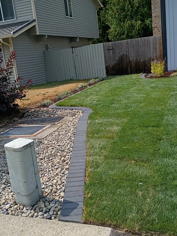 Top-rated yard maintenance in Redmond, WA by Adans Landscaping & General
