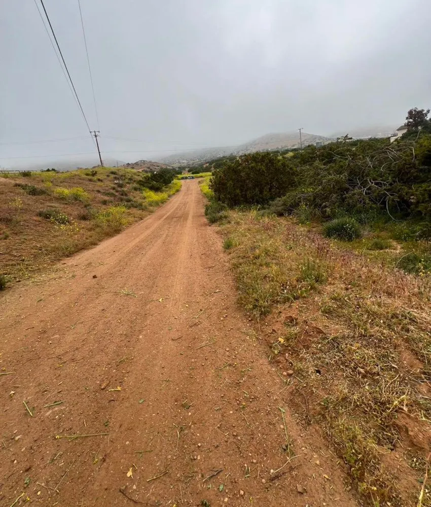 Local residential landscaping near you across Santa Clarita, CA - Adan’s Landscaping Services