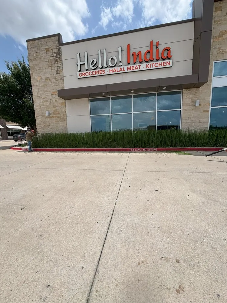 Local lawn mowing service in Carrollton, TX by Adans Tree & Landscape