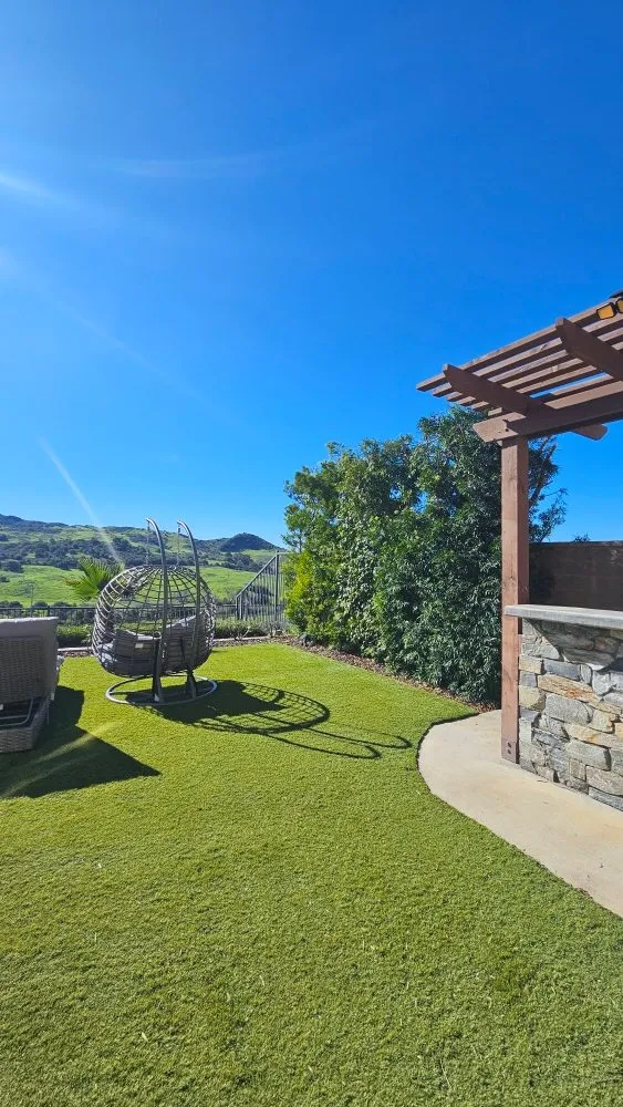 Top-rated yard cleanup service with custom design in Laguna Niguel, CA by Adara Landscape