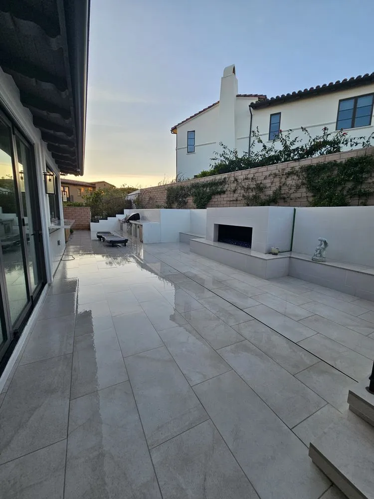 Reliable garden landscaping experts serving Laguna Niguel, CA - Adara Landscape