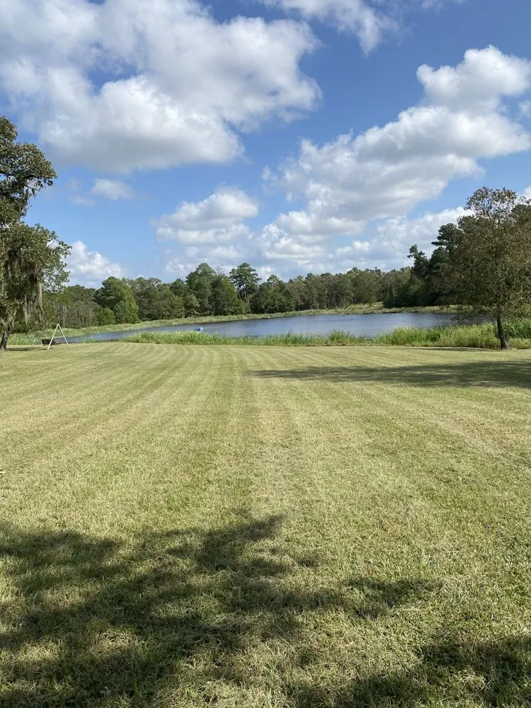 Trusted residential landscaping with custom design in Huntsville, TX by Addy Kays Lawn Care