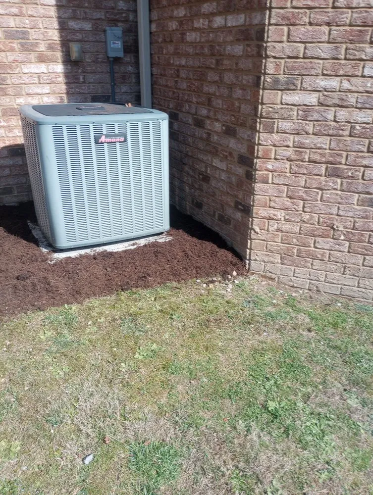 Professional garden landscaping experts serving Crossville, TN - Adkins Customs Lawn Care