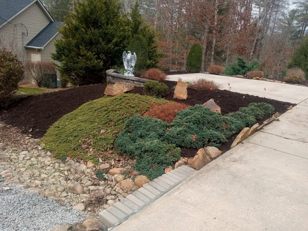 Affordable lawn care service in Crossville, TN by Adkins Customs Lawn Care