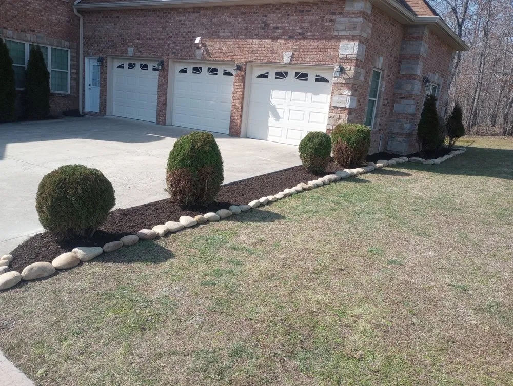 Affordable yard maintenance experts serving Crossville, TN - Adkins Customs Lawn Care