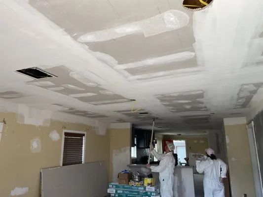 Adkison Construction & Remodeling Logo