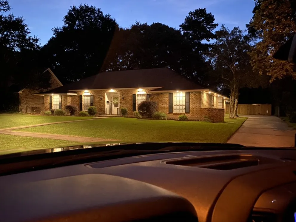 Affordable yard cleanup service experts serving Baton Rouge, LA - ADM Pressure Washing and Lawn Care