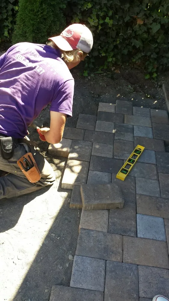 Reliable yard maintenance experts serving Portland, OR - Admirable Landscapes