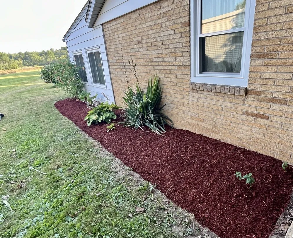 Expert lawn care service for beautiful yards across Oberlin, OH - Admirable landscaping