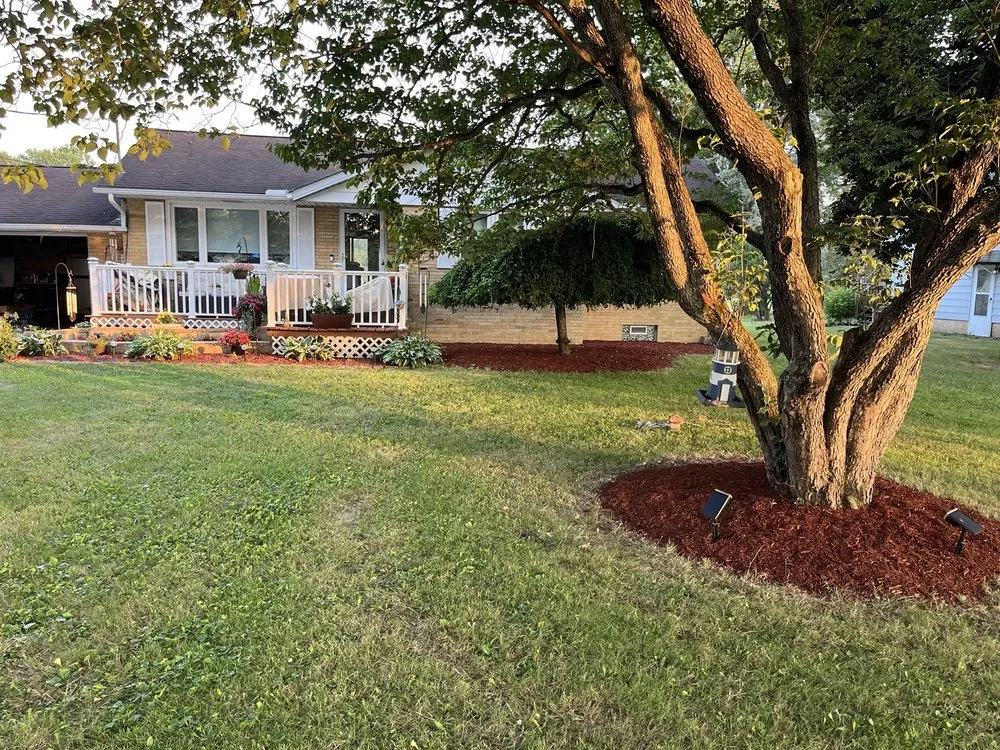 Affordable landscaping services for residential properties across Oberlin, OH - Admirable landscaping