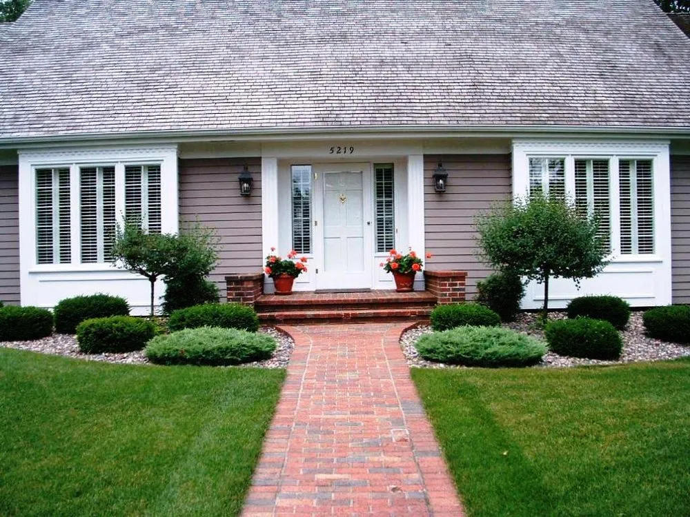 Expert landscaping services in Brooklyn, NY by Admire Landscaping