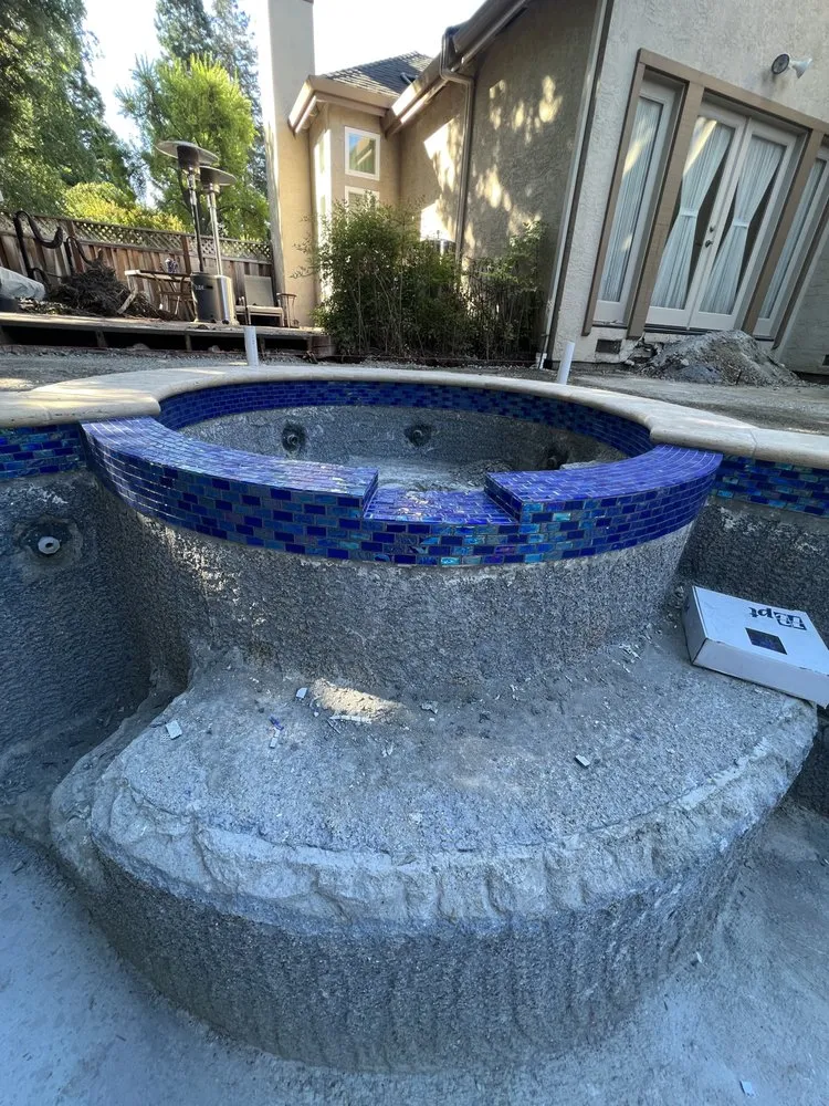 Reliable yard maintenance for year-round maintenance in San Jose, CA by Adobe Yard Masters Pools & Landscapes
