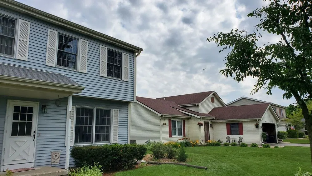 Custom yard cleanup service for year-round maintenance across Carpentersville, IL - Adolfo Tree Services