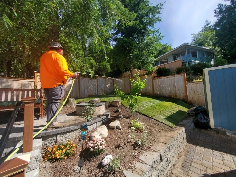 Custom garden landscaping in Seattle, WA by Adonais Landscaping & Maint