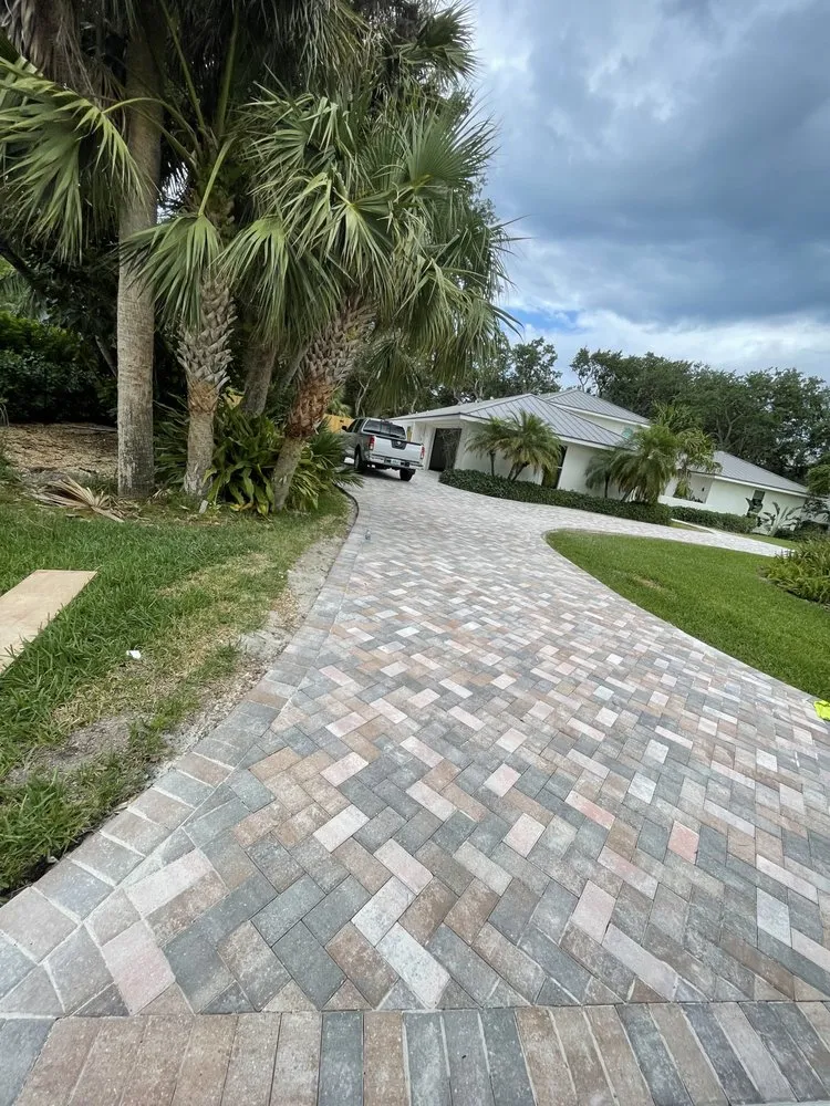 Custom landscaping services in Jupiter, FL by Adonay Landscaping
