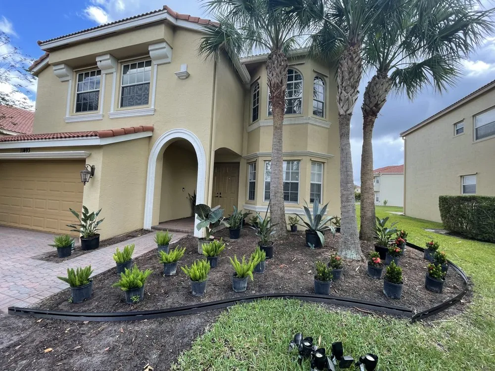 Affordable yard maintenance experts serving Jupiter, FL - Adonay Landscaping