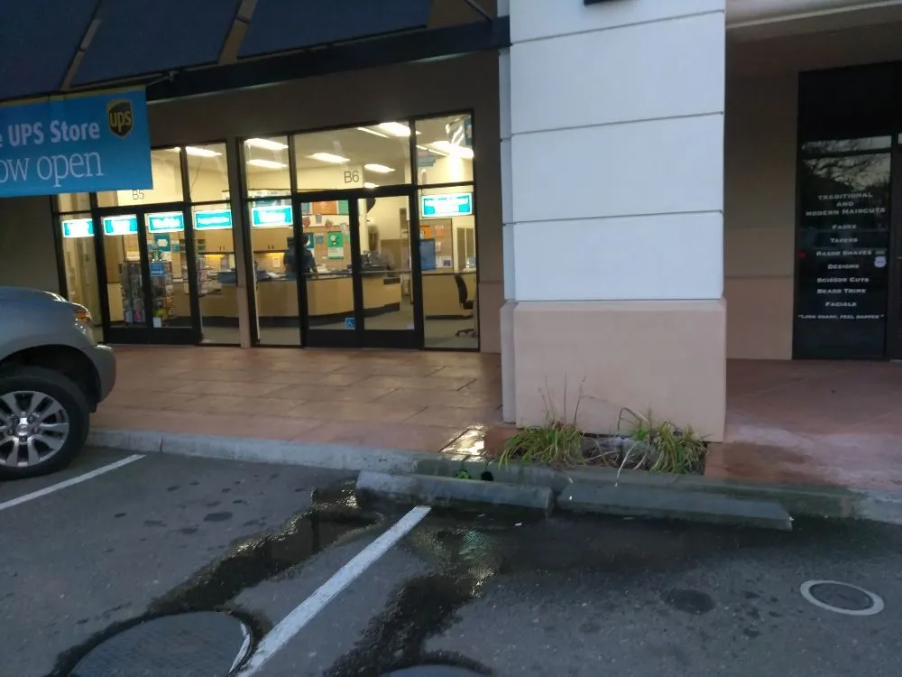 Custom lawn care service for year-round maintenance across Lodi, CA - ADR Landscaping