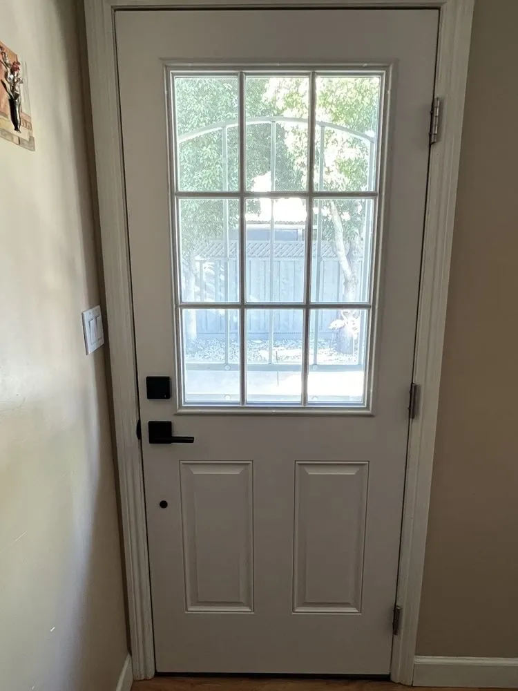 Custom lawn care service in Redwood City, CA by Adrian Figueroa Construction