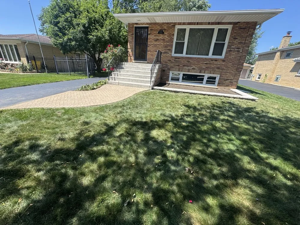 Custom outdoor landscaping experts serving Niles, IL - Adrian Landscape and Hardscape